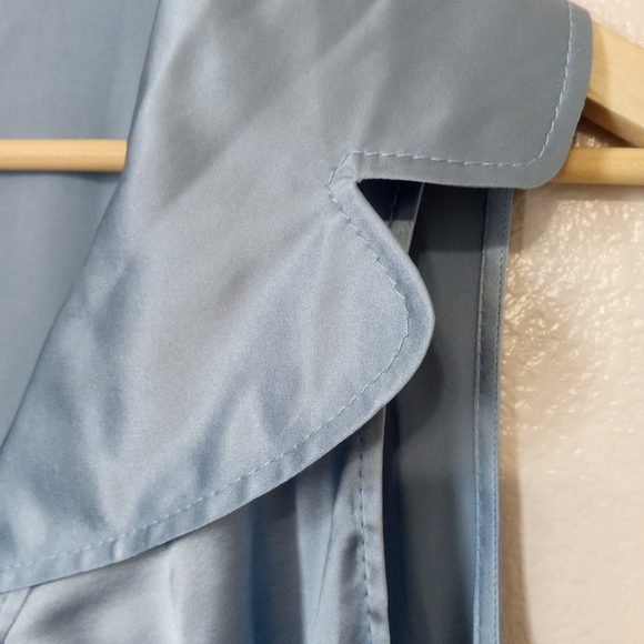 Ann Taylor Sleeveless Ruched Metallic Blue Silk Blouse Y2K - Picture 5 of 11